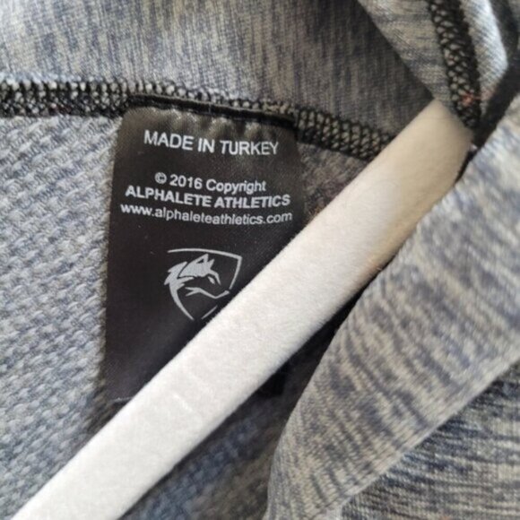 Alphalete Heathered Grey Half Zip Long Sleeve Top Size  Small - Picture 9 of 10